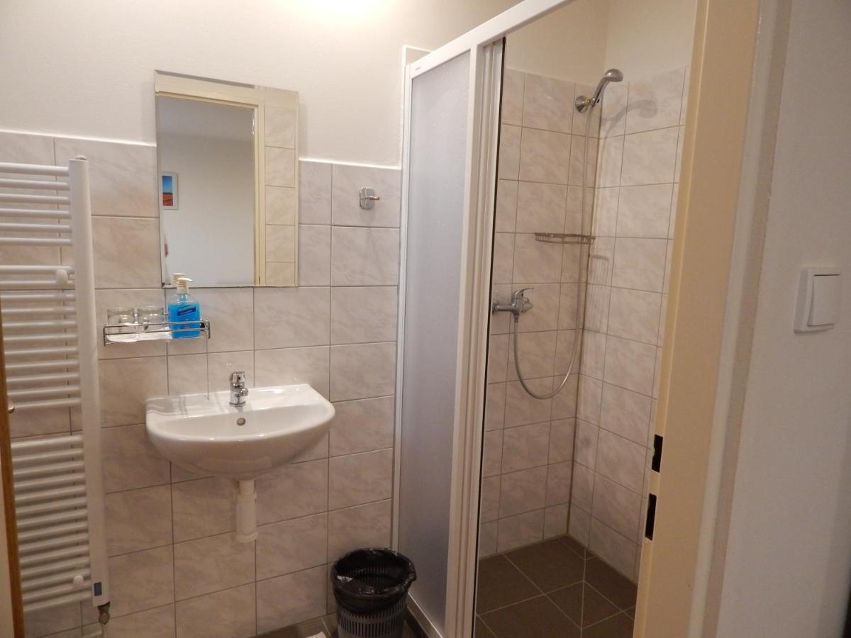 Penzion U Kasnych Mníšek pod Brdy Exterior foto